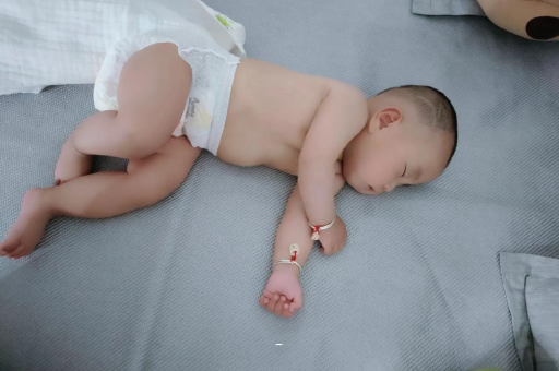 赵县2岁宝宝发烧